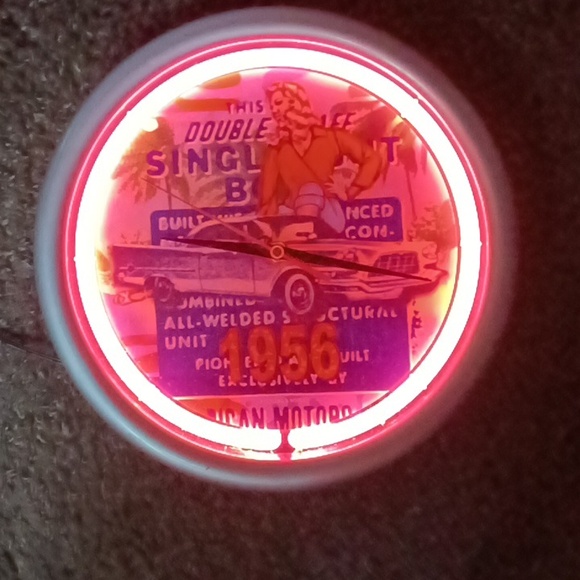 1956 Wall Clock - Picture 2 of 6